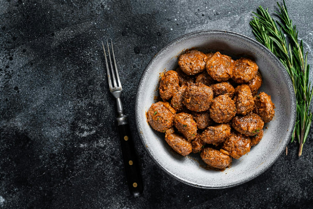 Polpette al forno dall’interno tenero e dal sapore intenso, irresistibili in ogni boccone